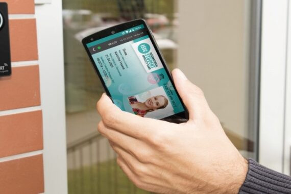 ISIC will allow students to unlock the school with their phone after returning to class.