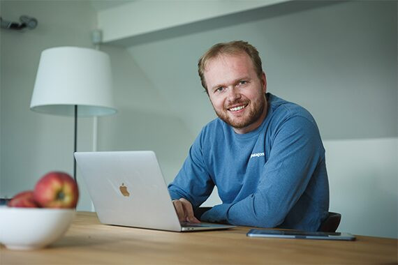 The issuer of ISIC cards has a new commercial director